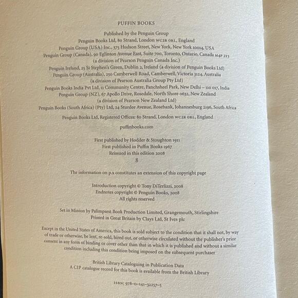 Peter Pan by J.M. Barrie | 2008 | Puffin Classic Paperback - Picture 2 of 10